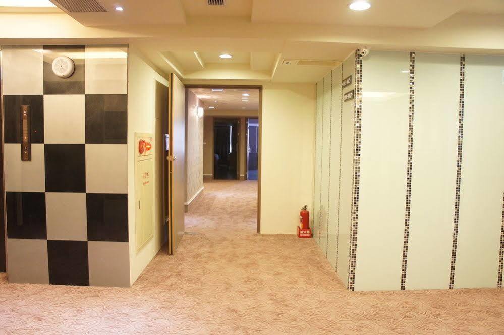 Taichung Saint Hotel Esterno foto