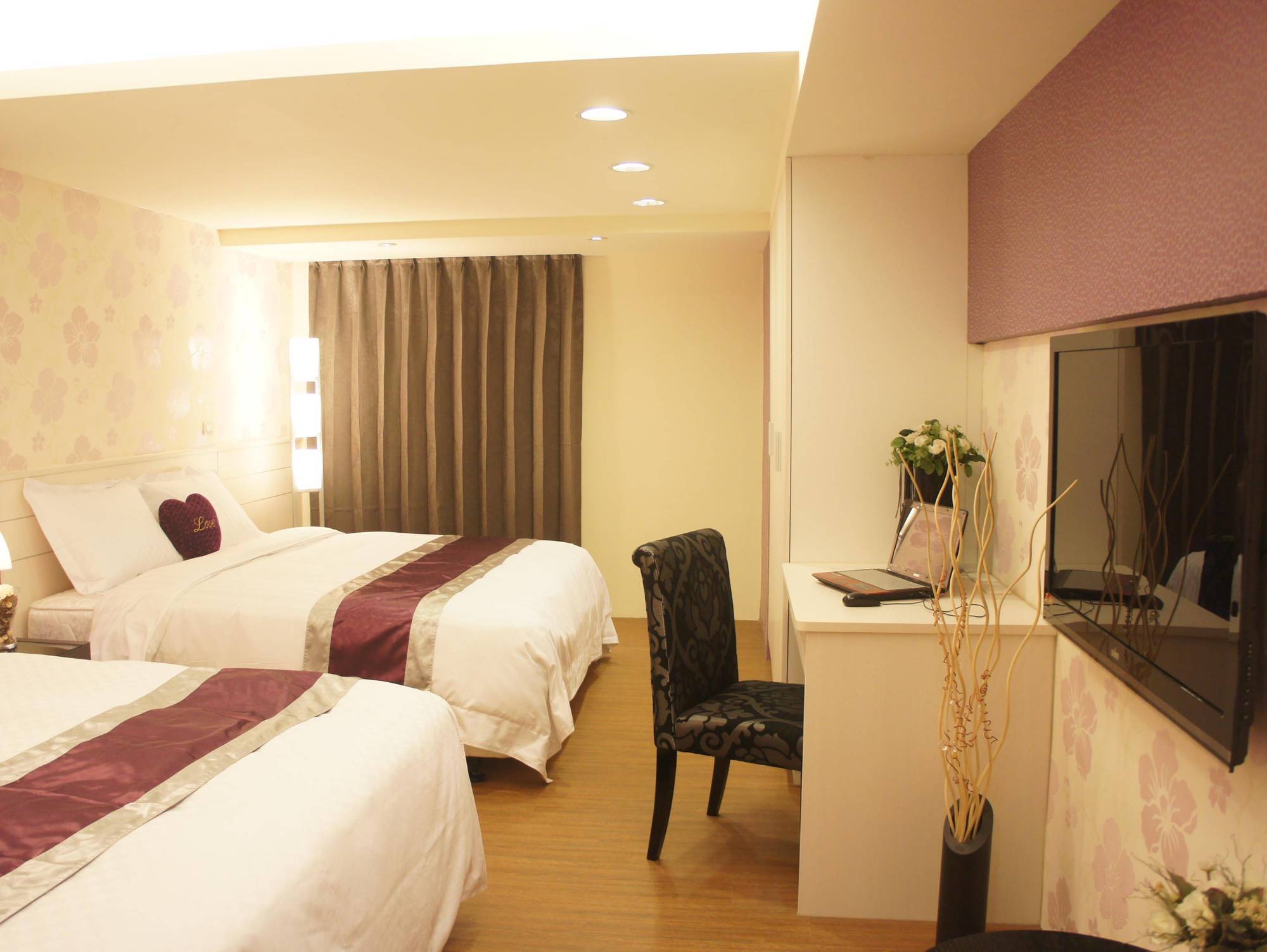 Taichung Saint Hotel Esterno foto